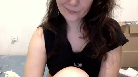 Lamb online show from November 5, 2025, 7:03 pm