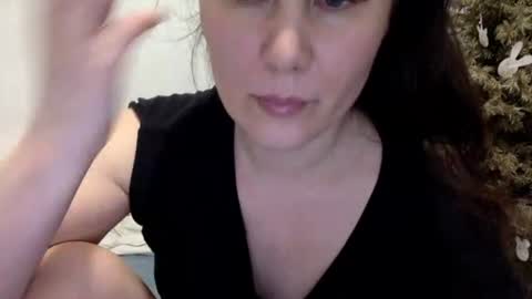 Lamb online show from April 12, 2026, 5:51 pm