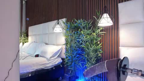 CailynBrown online show from November 15, 2025, 4:21 am