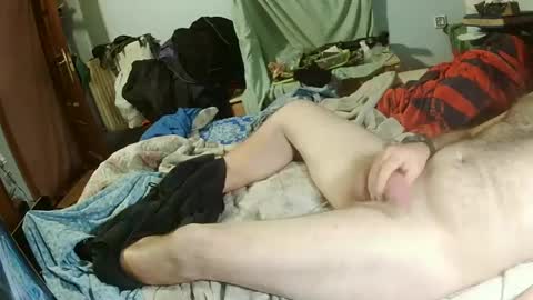 calentorro31979 online show from January 11, 2025, 10:51 am