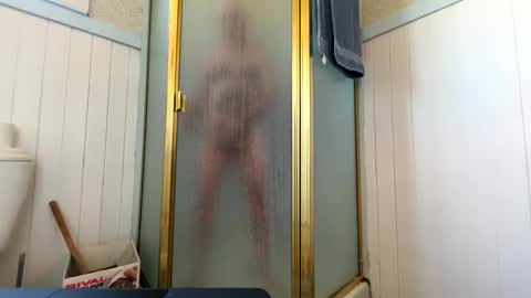 Snapshot of cali1962 chatting on September 13, 2025, 8:41 pm Cal online show from September 13, 2025, 8:41 pm