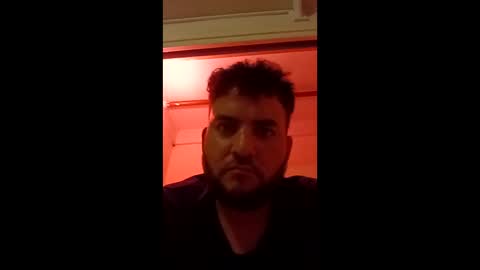 caliboy01990872 online show from March 26, 2026, 8:42 am