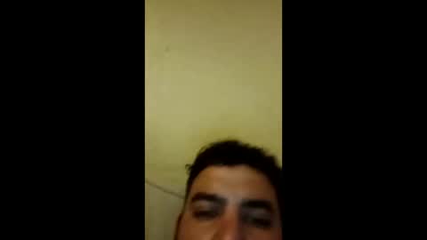 caliboy01990872 online show from April 11, 2026, 12:09 pm