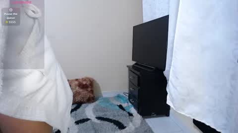 Snapshot of caliope_goddess1 chatting on October 17, 2025, 10:29 am caliope_goddess1 online show from October 17, 2025, 10:29 am