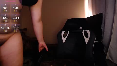 Snapshot of caliope_goddess1 chatting on October 19, 2025, 2:40 pm caliope_goddess1 online show from October 19, 2025, 2:40 pm