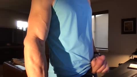 calirsedmo online show from November 28, 2025, 11:29 pm