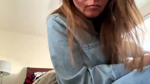 calishop1 online show from March 9, 2025, 6:21 pm