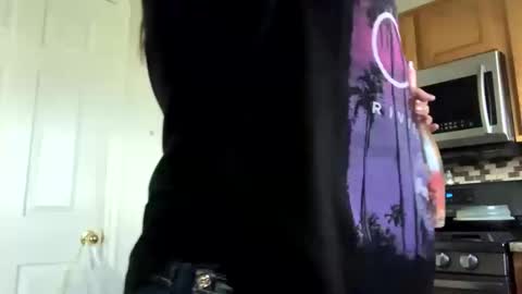 calishop1 online show from September 22, 2025, 12:23 am