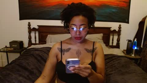 Snapshot of call_me_hedone chatting on January 28, 2025, 2:53 pm Hedone online show from January 28, 2025, 2:53 pm