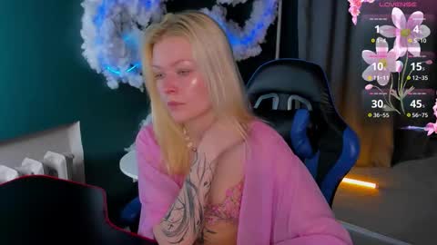 Robin online show from March 17, 2026, 2:49 am