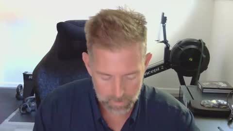 Snapshot of callmenny chatting on September 24, 2025, 3:59 pm Nny online show from September 24, 2025, 3:59 pm