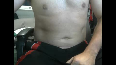 callmeroger33 online show from September 17, 2025, 3:35 pm