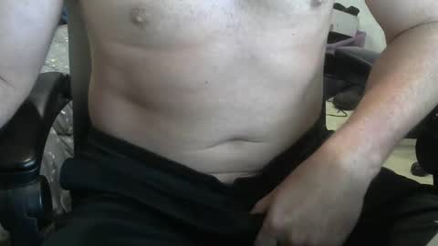 Snapshot of callmeroger33 chatting on December 16, 2025, 4:56 pm callmeroger33 online show from December 16, 2025, 4:56 pm