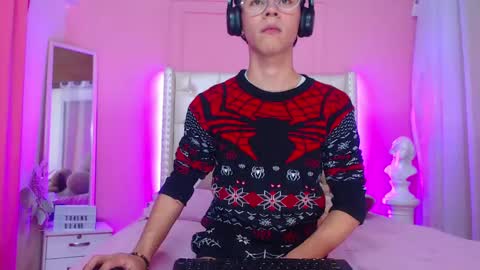 CALLUM online show from February 21, 2025, 6:07 am