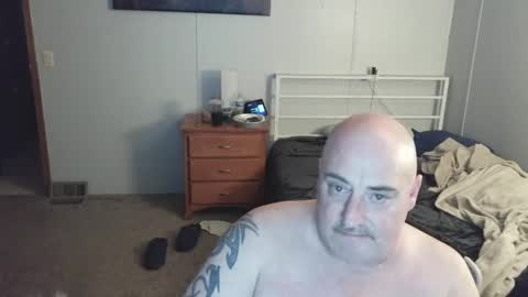 Snapshot of calvin420420 chatting on May 20, 2026, 8:42 am longjohn74 online show from May 20, 2026, 8:42 am