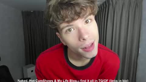 Snapshot of calvin_loves_you chatting on October 10, 2025, 2:16 pm Hey I am Calvin  online show from October 10, 2025, 2:16 pm