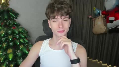 Hey I am Calvin  online show from January 5, 2026, 5:27 pm