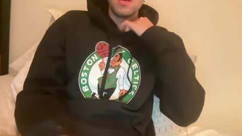 Snapshot of calvinandwhores chatting on February 3, 2025, 1:19 am calvinandwhores online show from February 3, 2025, 1:19 am