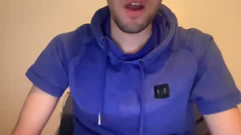 Snapshot of calvinandwhores chatting on March 2, 2025, 9:32 pm calvinandwhores online show from March 2, 2025, 9:32 pm