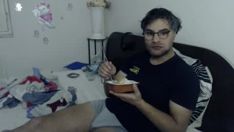 Calvinjohnlad online show from November 23, 2025, 5:13 pm