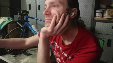 Calypso online show from May 3, 2026, 2:17 am
