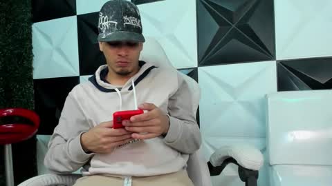 cam_xman online show from February 7, 2026, 2:21 pm