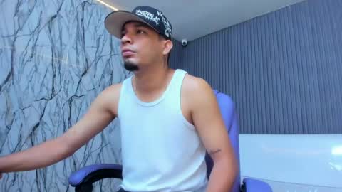 cam_xman online show from June 4, 2026, 12:55 pm