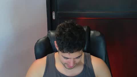 camara110 online show from September 23, 2025, 11:41 pm