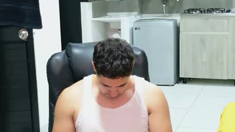 camara110 online show from April 27, 2026, 12:30 am