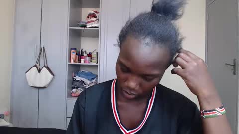 Snapshot of camclit chatting on January 12, 2025, 5:56 am Princess online show from January 12, 2025, 5:56 am