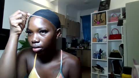 Snapshot of camclit chatting on November 8, 2025, 9:20 am Princess online show from November 8, 2025, 9:20 am