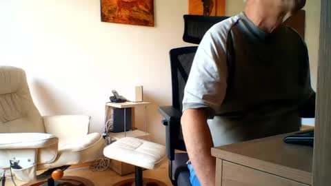 camcologne online show from June 10, 2026, 7:18 am