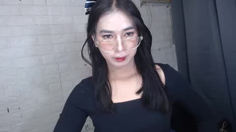 camela_star online show from January 31, 2025, 11:56 am