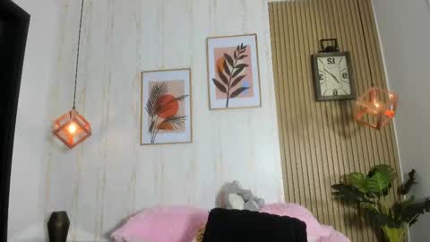 Cameron  online show from February 12, 2025, 12:05 am