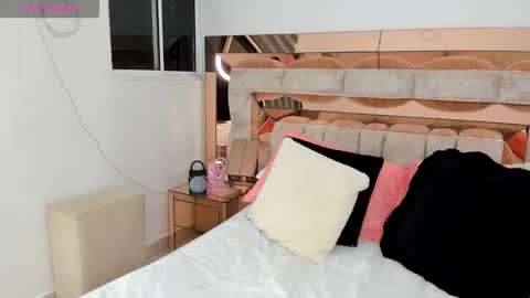 camii  online show from December 20, 2025, 12:40 am