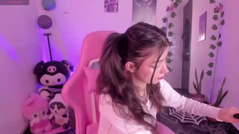 Snapshot of cami_mila99 chatting on October 16, 2025, 9:49 pm CAMI  online show from October 16, 2025, 9:49 pm
