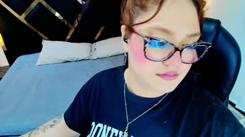 Camila Osorio online show from June 6, 2026, 7:29 pm