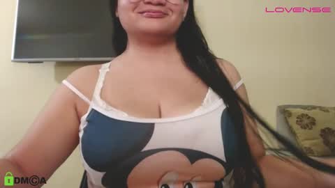 Camila  online show from October 8, 2025, 7:55 pm