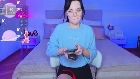 Camila online show from November 29, 2025, 10:46 pm