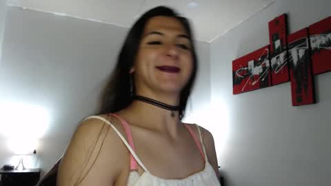 camila online show from February 28, 2025, 5:48 am