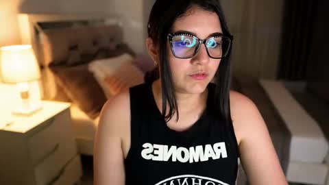 Camila buitrago online show from September 15, 2025, 10:32 pm