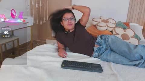 camila_bustamante_ online show from March 4, 2026, 3:40 pm