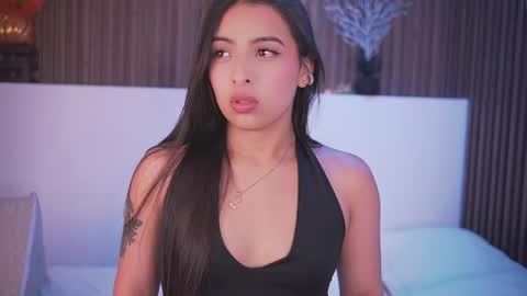 Snapshot of camila_dupont chatting on April 20, 2026, 3:53 am Camila online show from April 20, 2026, 3:53 am