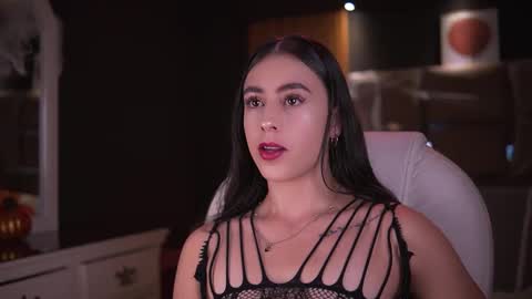 camila_martinez9 online show from October 16, 2025, 11:33 am