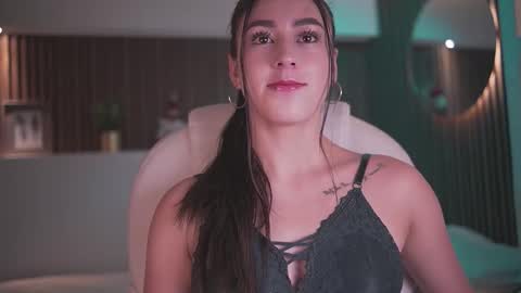 camila_martinez9 online show from January 14, 2026, 11:27 am