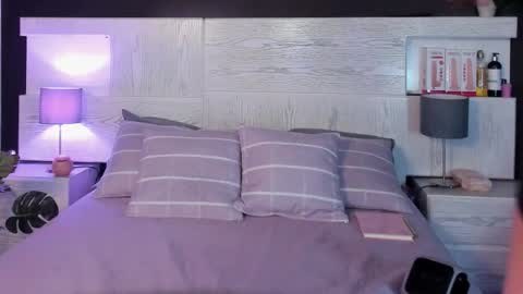 CAMI 3 online show from November 8, 2025, 1:33 pm