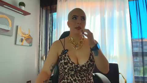    online show from October 6, 2025, 9:29 am