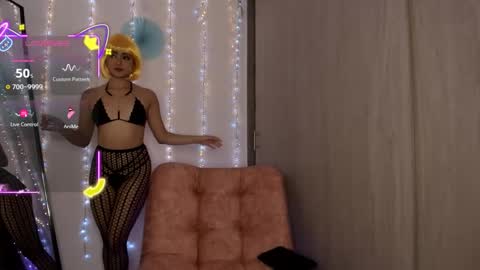 Cami  online show from October 25, 2025, 2:35 pm