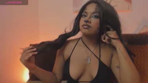 Camila Foox online show from October 25, 2025, 6:35 pm