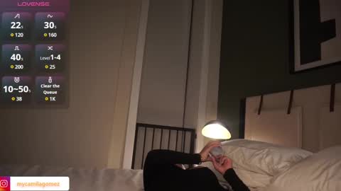 Camila online show from January 28, 2025, 11:50 pm